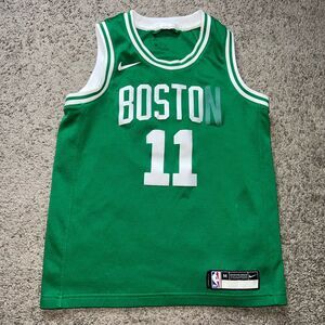 Boston Celtics Kyrie Irving Youth NBA Nike Dri-Fit Swingman Jersey Medium Green